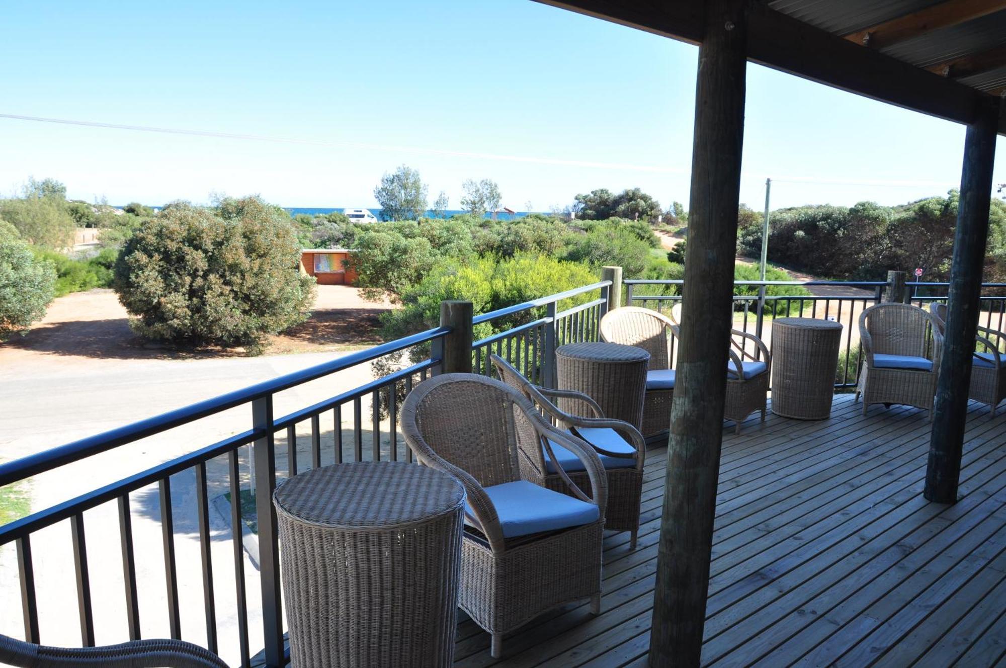 Centrebreak Beach Stay Green Head Exteriér fotografie